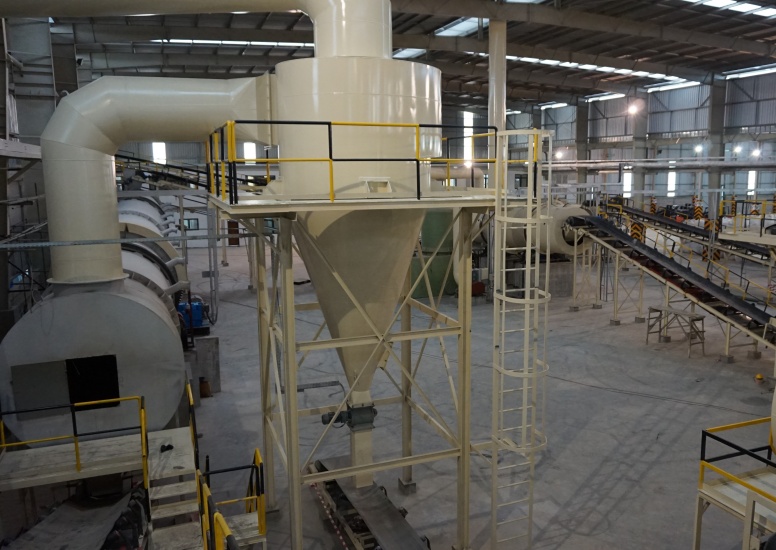 Cyclone dust collector