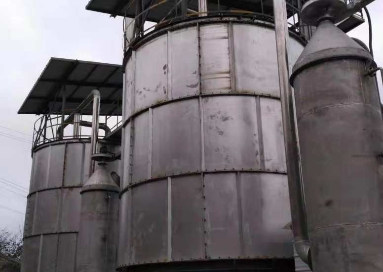 Vertical fermentation machine