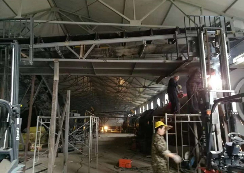 Construction waste treatment production line