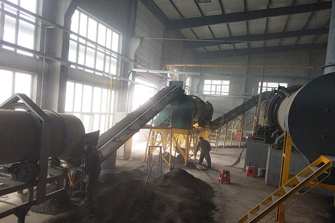 Stock transfer and gear stirring granulation construction site