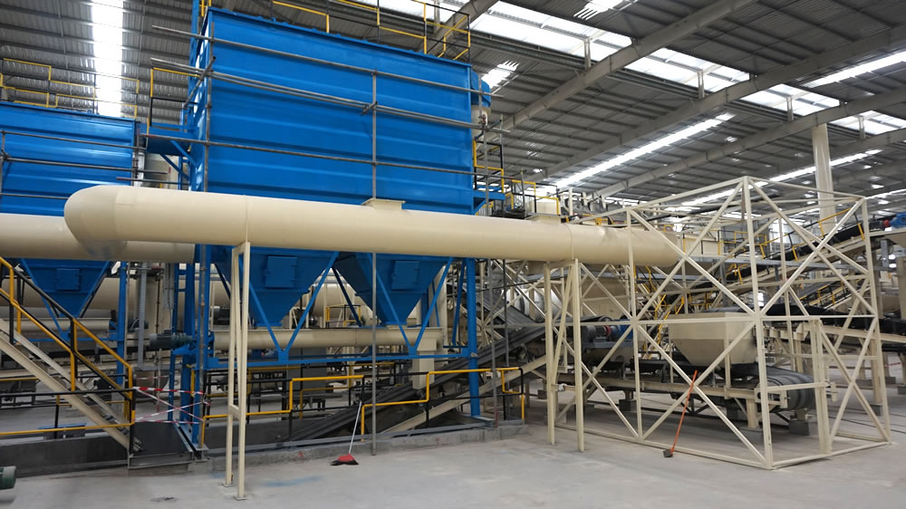 Malaysian customer installs bag filter equipment on-site